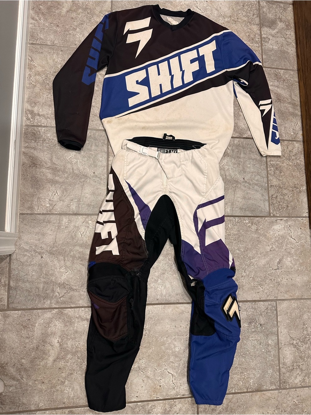 Shift Assault Motocross Jersey & Pants- Adult Small Jersey / Size 28 Pants